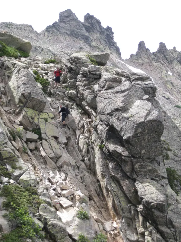 Un passage de pierre à gravir